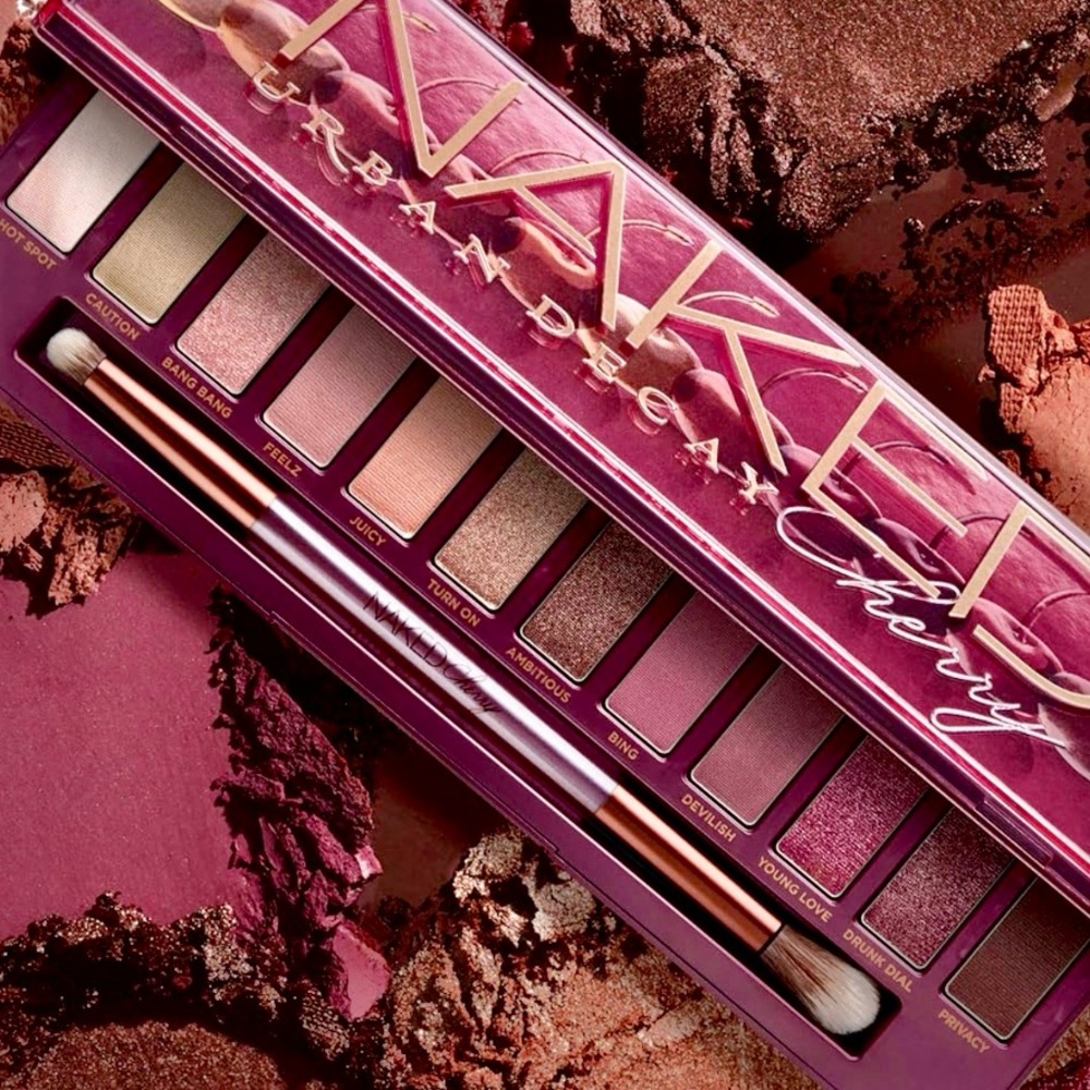 Urban Decay Naked Cherry Eyeshadow Palette - Rich Cherry Tones